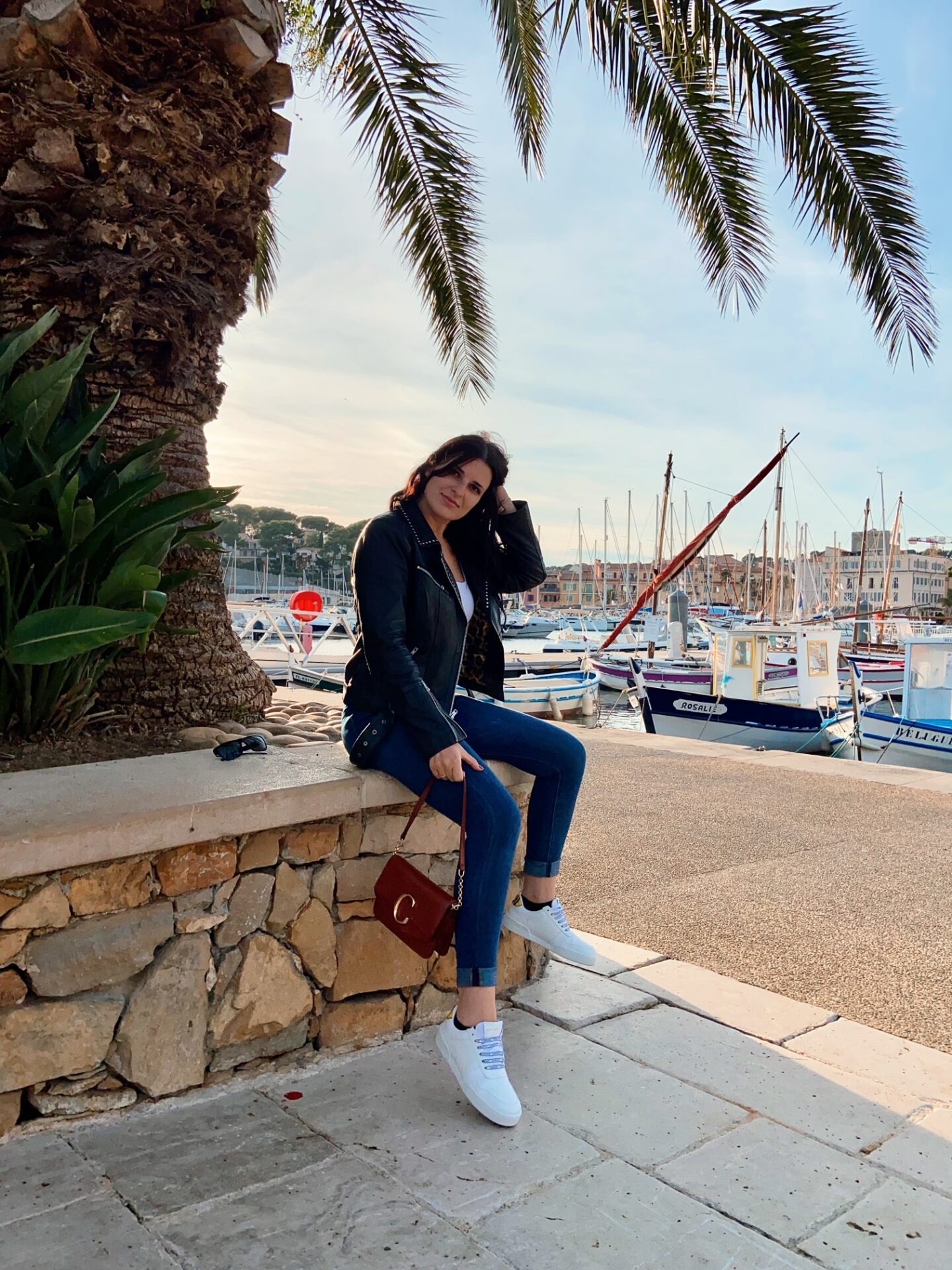 Casual chic vibes with luxury fashion in the french riviera